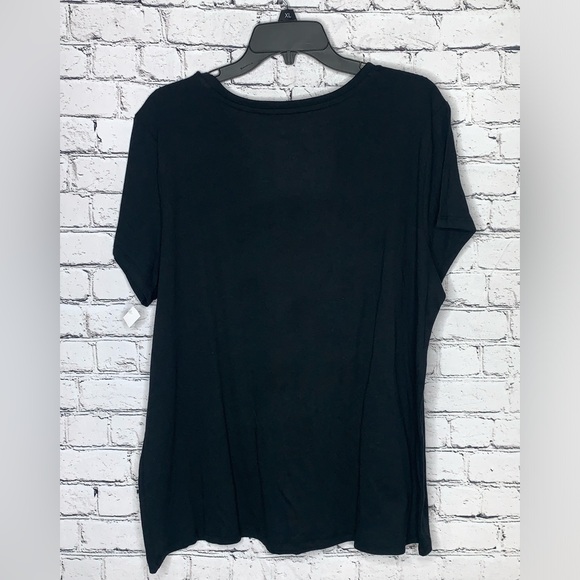 Disney Halloween Graphic Women’s XL I Put a Spell on You T-Shirt Black- NWT - Picture 2 of 3